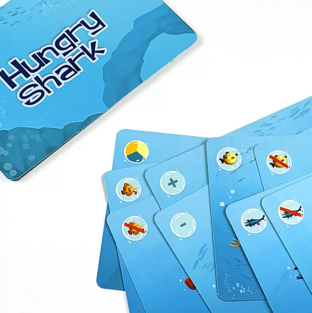 Átomo Games Hungry Shark Outlet