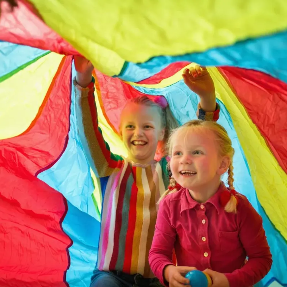 BS Toys Juego De Paracaidas Con Pelotas Discount
