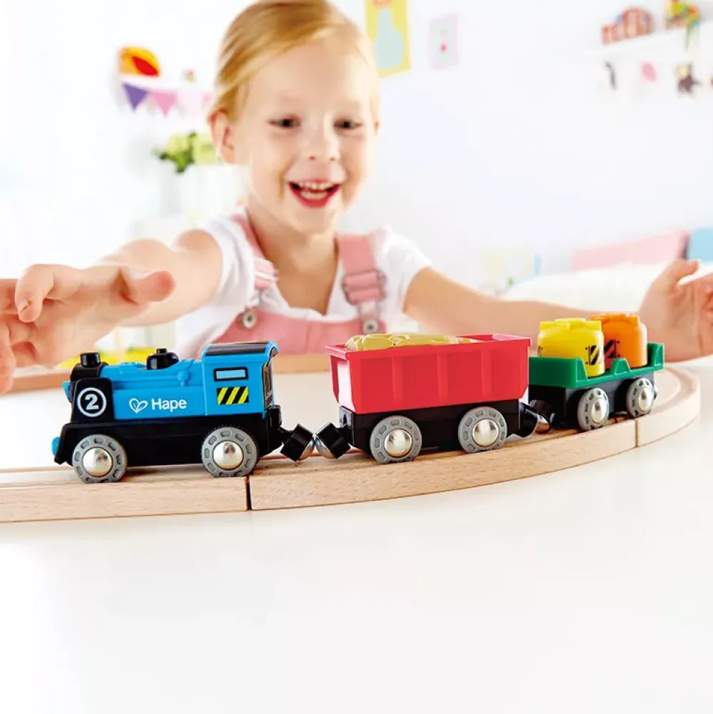 Hape Tren De Mercancias Electrico Flash Sale